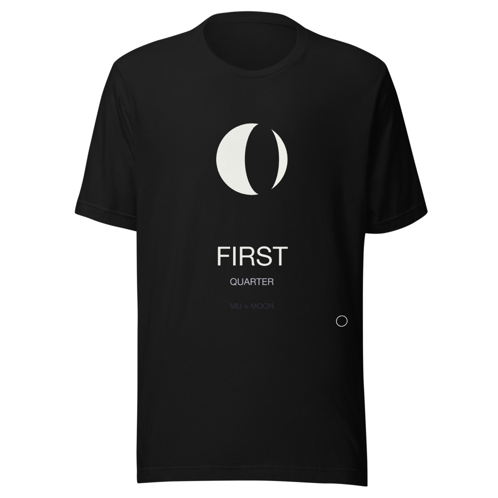 FIRST QUARTER Tee Black