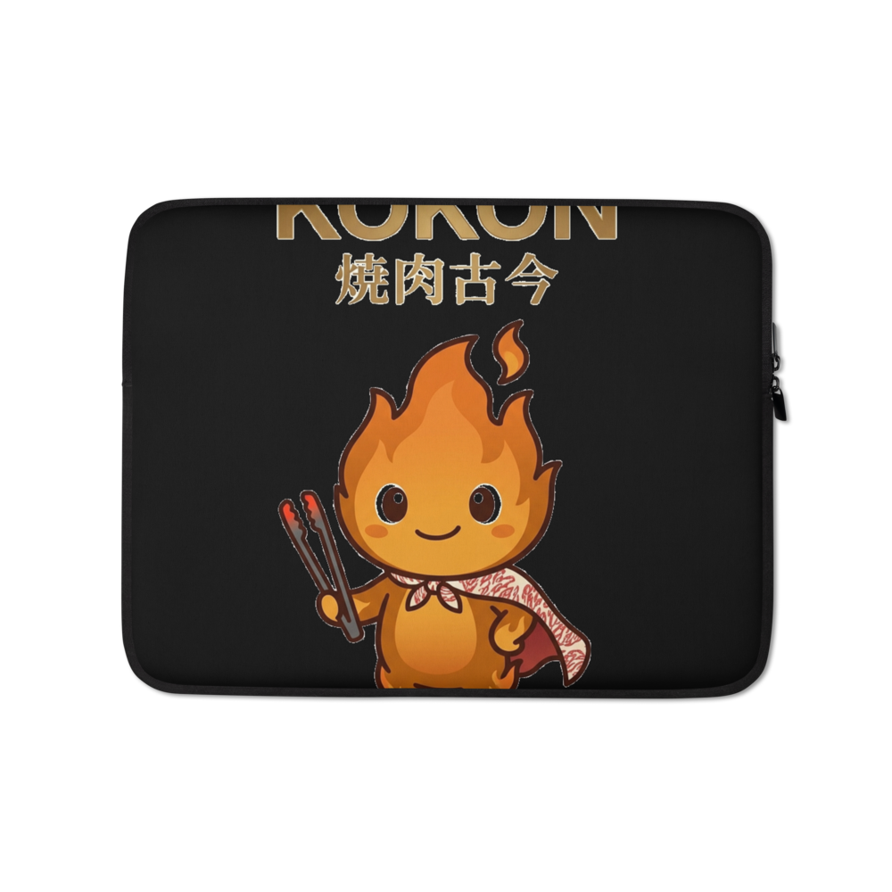 MU × KOKON Laptop Sleeve モック