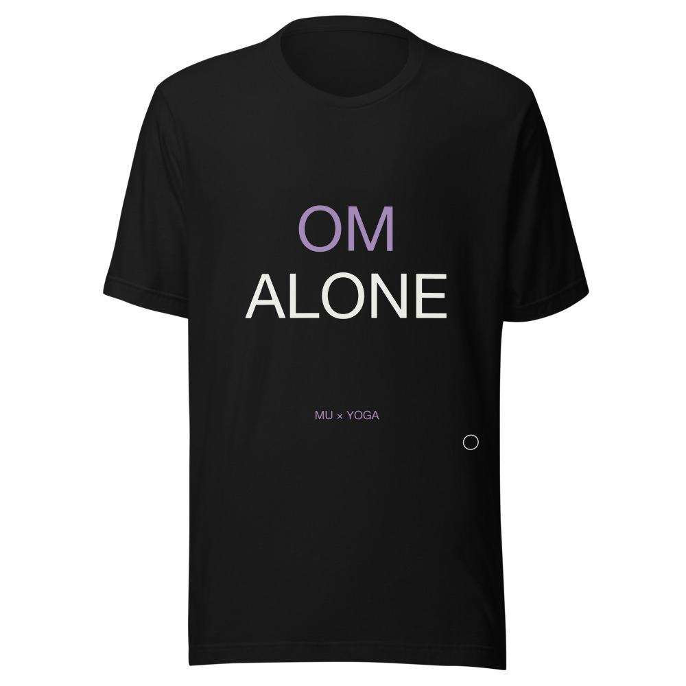 OM ALONE Tee Black
